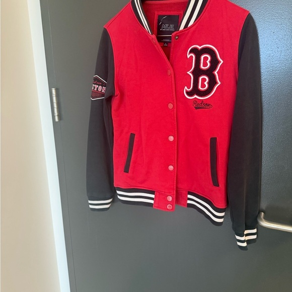 Woman’s vintage Y2K Japan L GUC some light fading MLB Boston Bomber Jacket - Picture 7 of 13